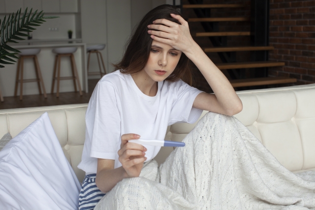 不妊で悩む女性